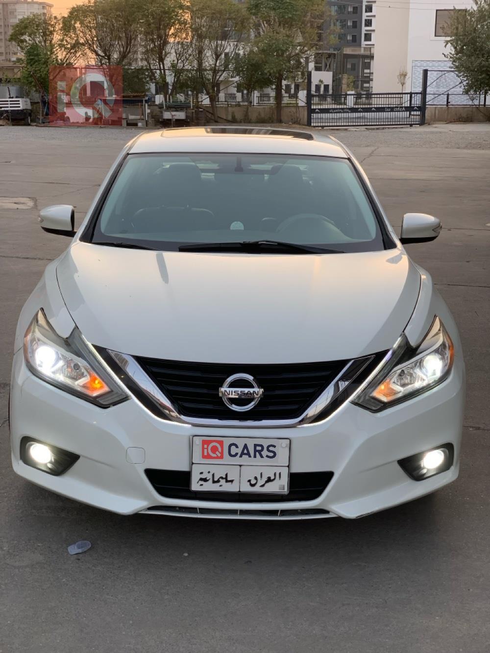 نيسان ألتيما